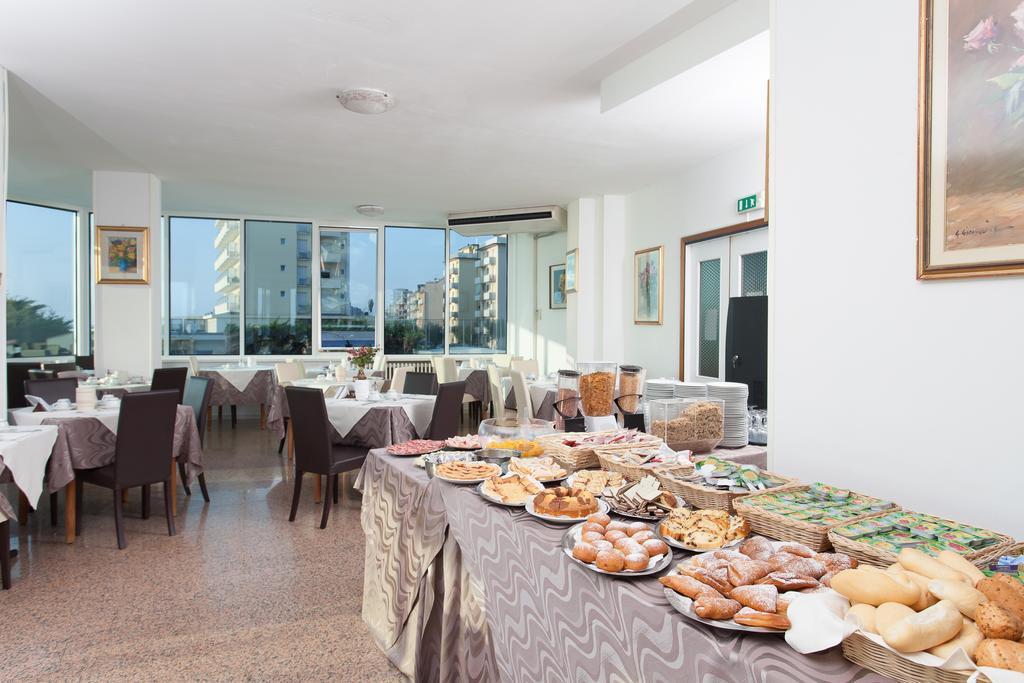 Hotel Asiago Beach Lido Di Savio Extérieur photo
