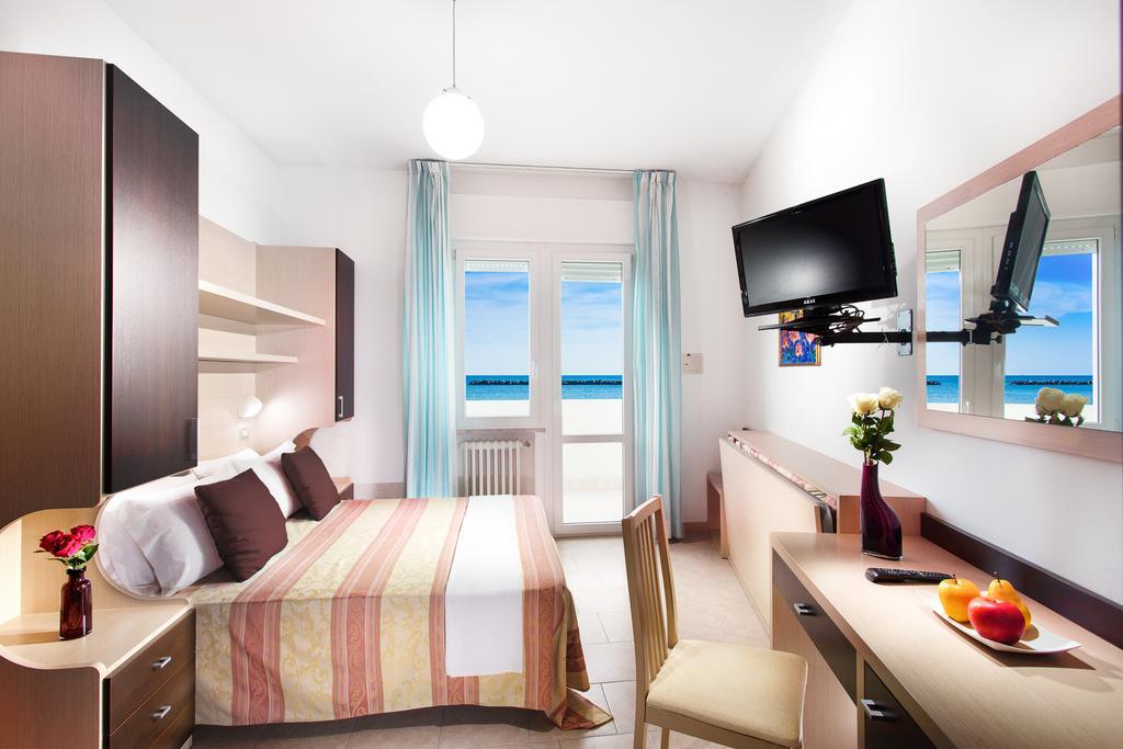 Hotel Asiago Beach Lido Di Savio Chambre photo